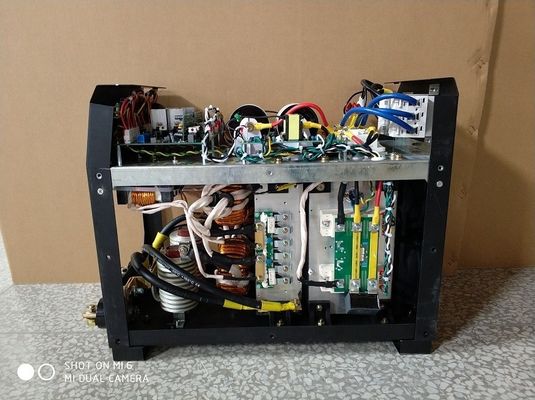 80% ονομαστικός κύκλος λειτουργίας 40 °C μηχανή συγκόλλησης τόξου μετατροπέα ZX7-630 για μακρά διάρκεια ζωής